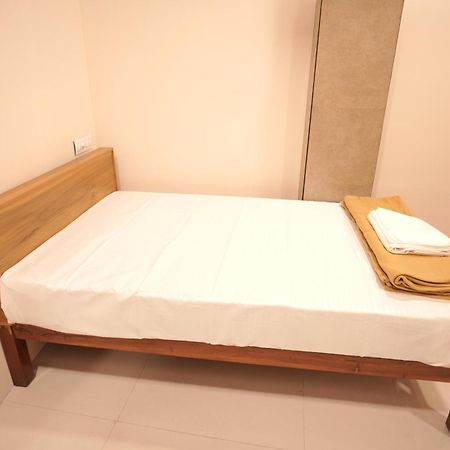 Reach Residency Hotel Kochi Buitenkant foto